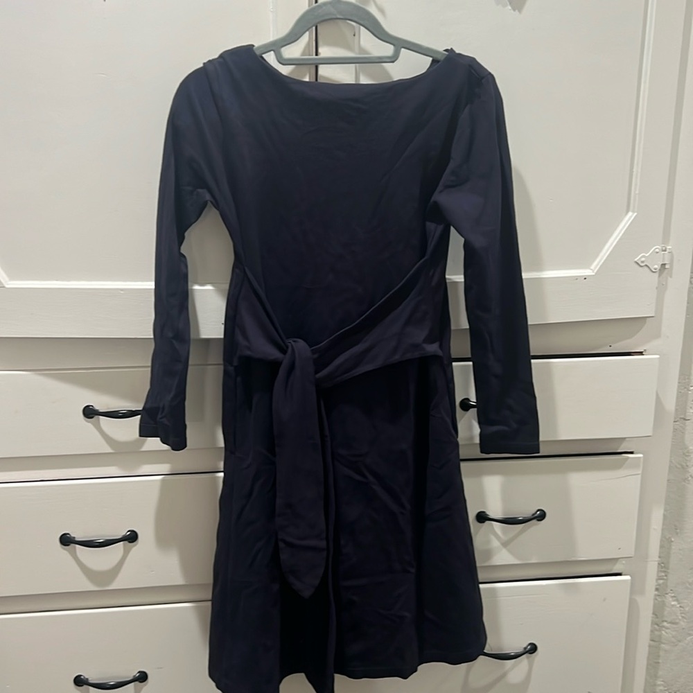Le Muse women’s sz Med navy colored dress